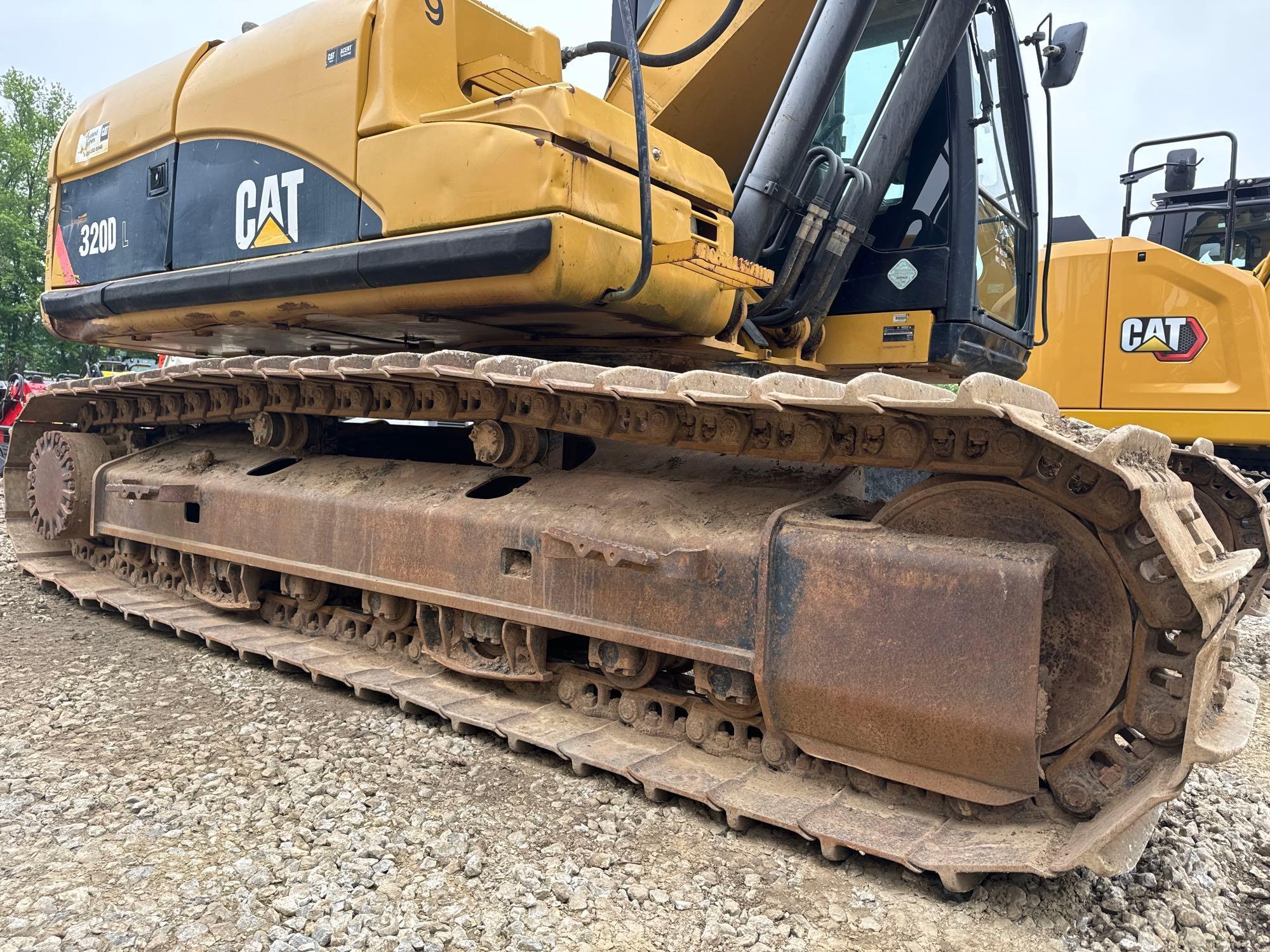 CAT 320DL HYDRAULIC EXCAVATOR...SN:SPN01150 powered by Cat diesel engine, equipped with Cab, air,