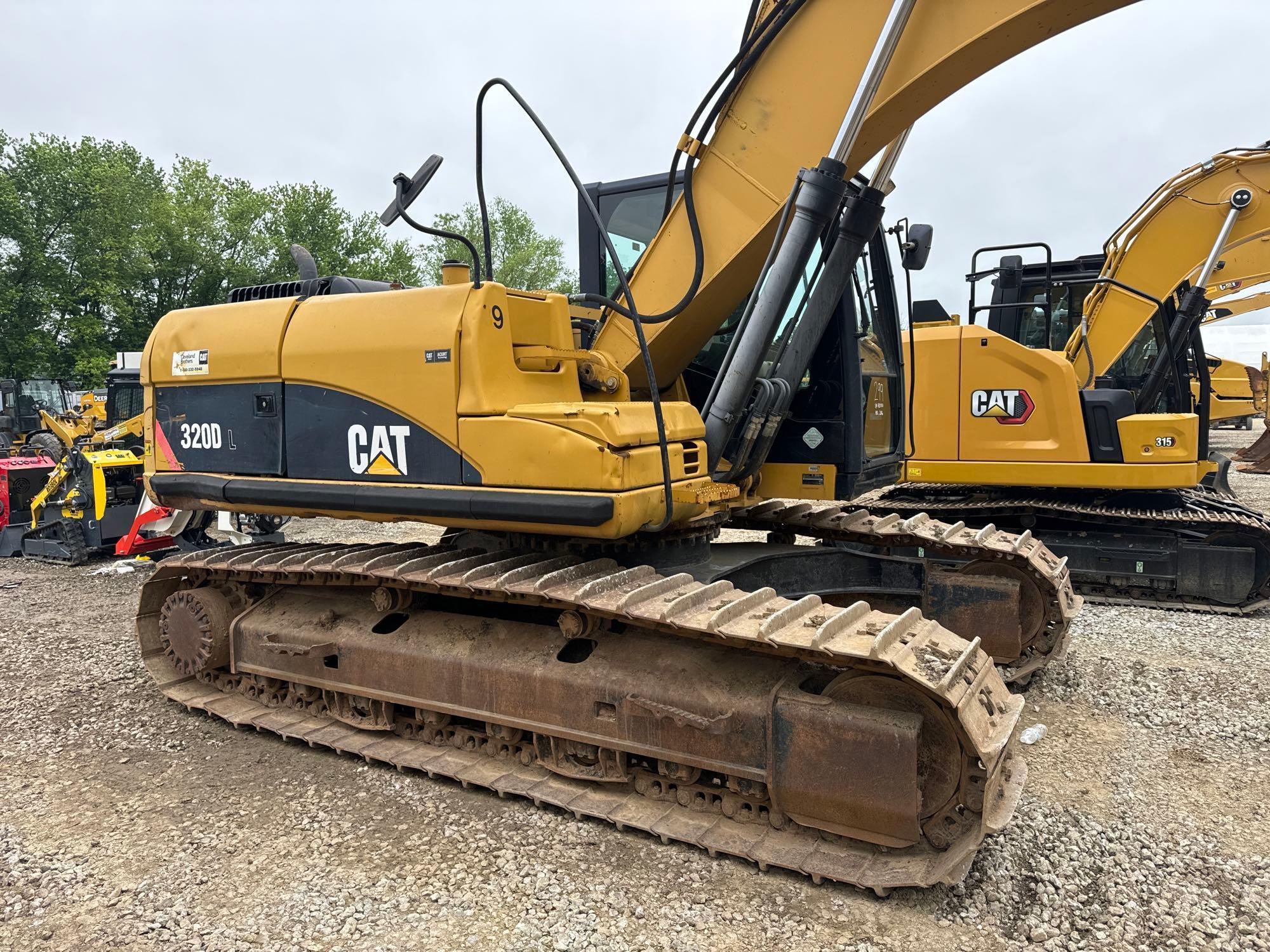 CAT 320DL HYDRAULIC EXCAVATOR...SN:SPN01150 powered by Cat diesel engine, equipped with Cab, air,