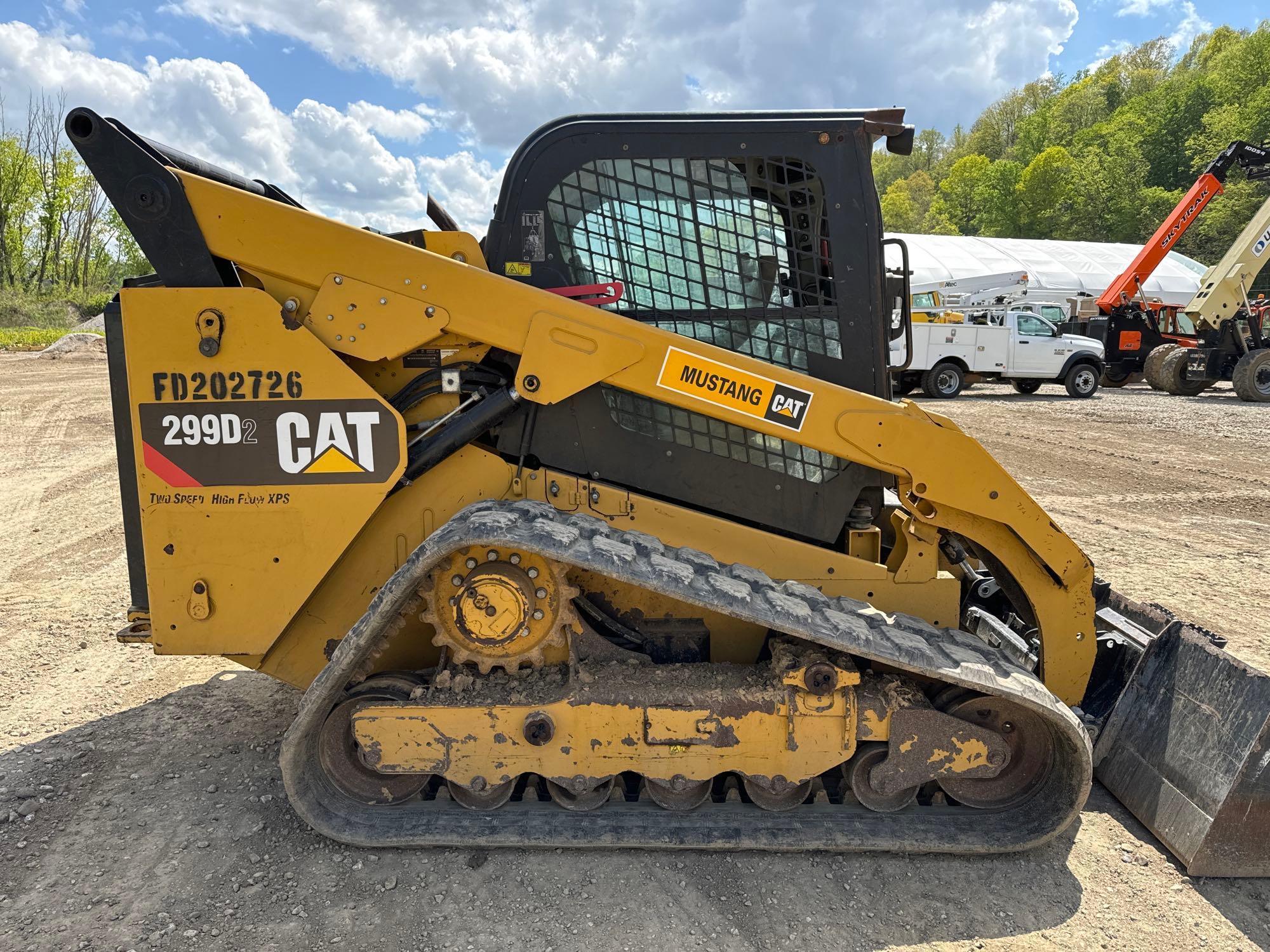 2017 CAT 299D2XPS RUBBER TRACKED SKID STEER SN:FD202726 powered by Cat diesel engine, equipped with