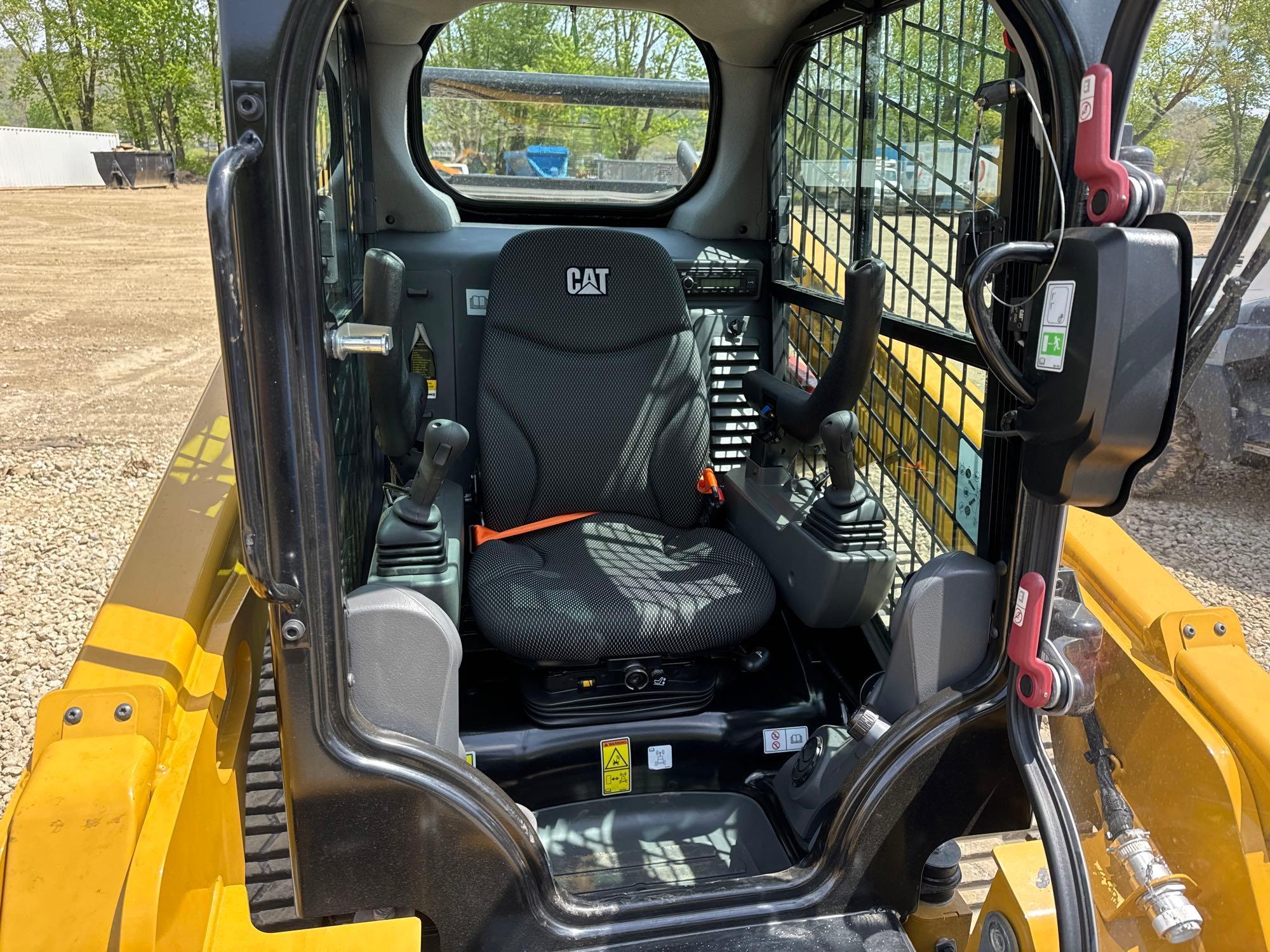 2023 CAT 259D3 RUBBER TRACKED SKID STEER SN:CW927042 powered by Cat C3.3B DIT EPA Tier 4F diesel