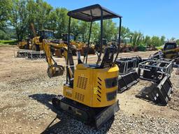 NEW AGT H15 HYDRAULIC EXCAVATOR SN: 2401111099 powered by Briggs & Stratton gas engine, equipped