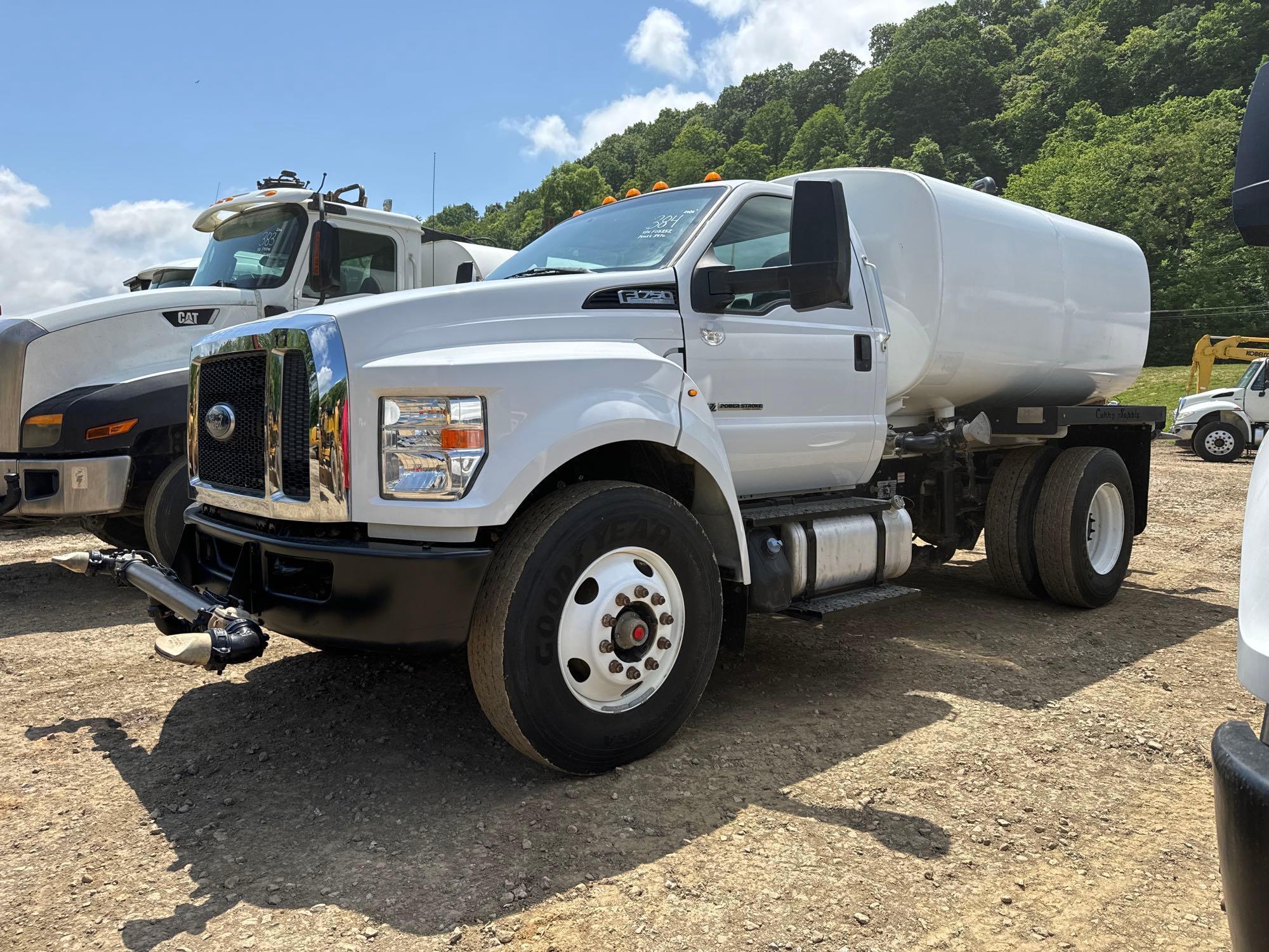 2018 FORD F750 WATER TRUCK VN:DF05252 powered by 6.7L diesel engine, equipped with automatic