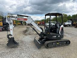 NEW UNUSED BOBCAT E35R2-SERIES HYDRAULIC EXCAVATOR SN-915365, powered by diesel engine, equipped