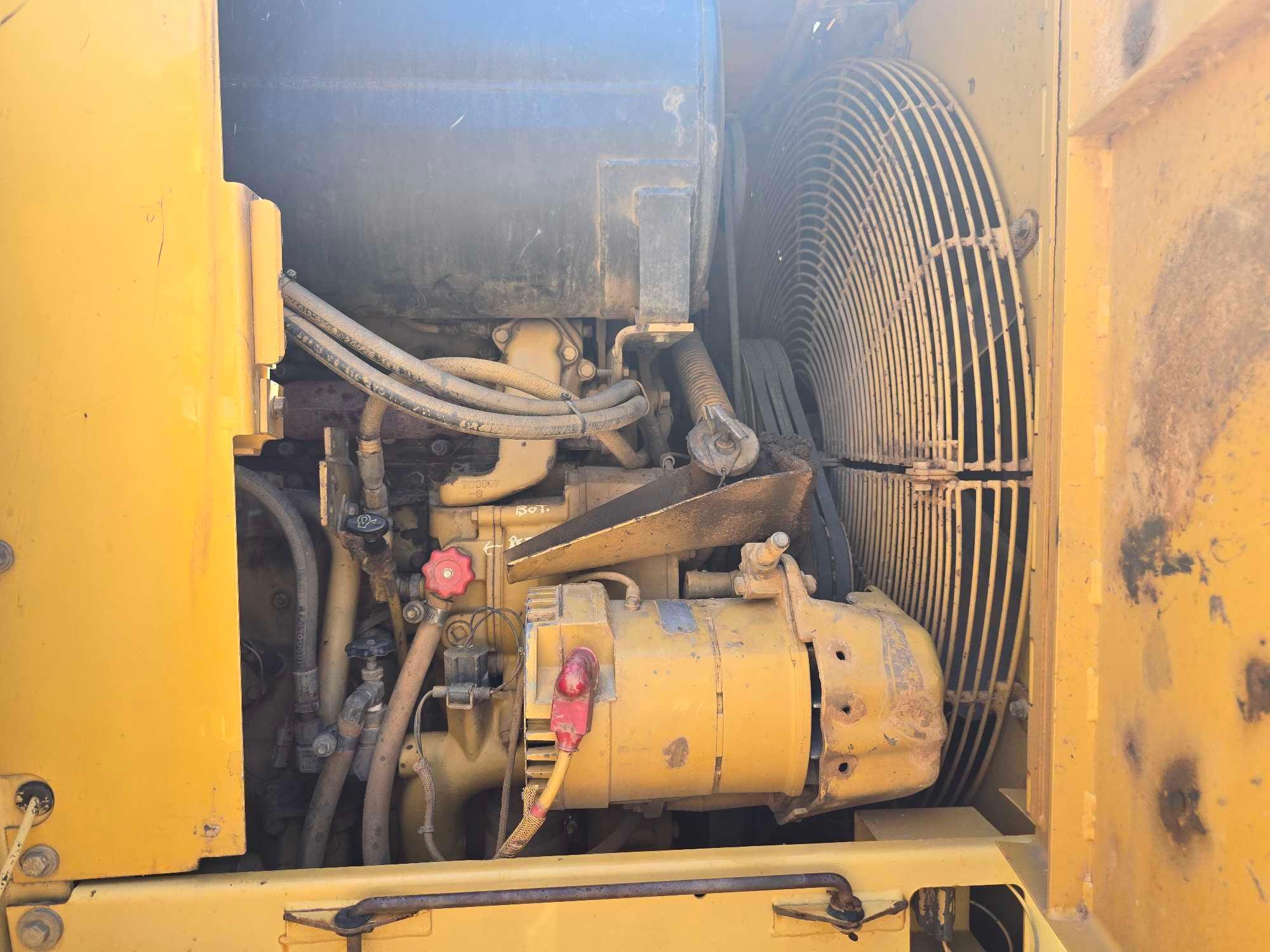 CAT 621F MOTOR SCRAPER SN:4SK00601 powered by Cat 3406 diesel engine, equipped with EROPS, air,