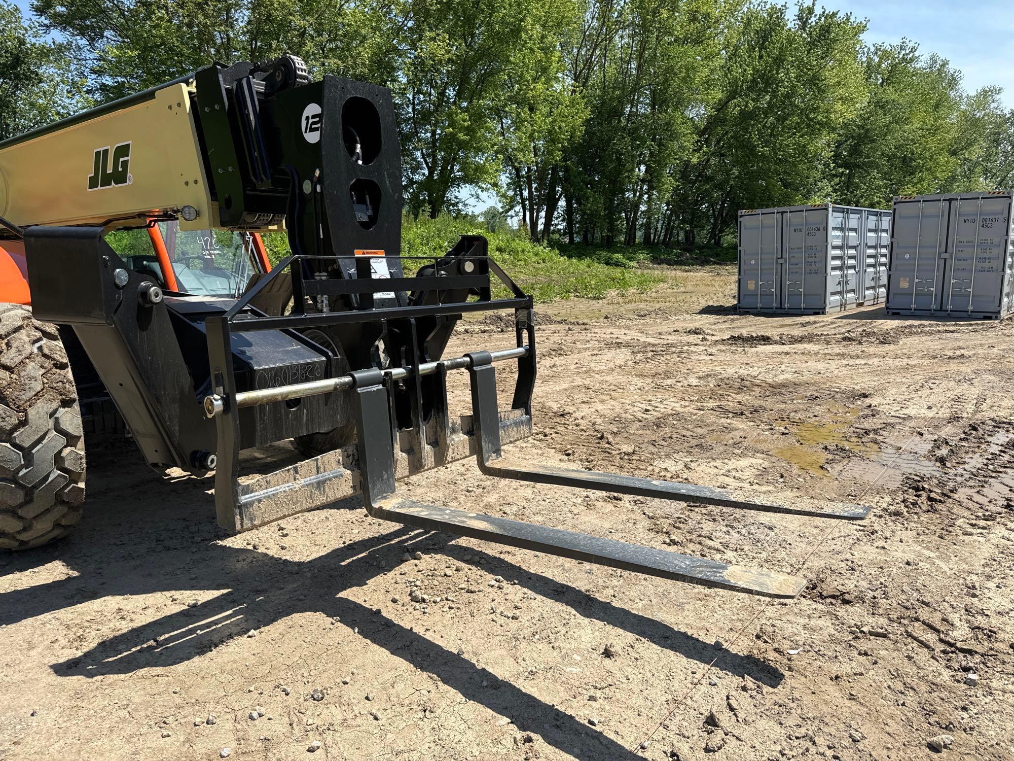 NEW UNUSED 2024 JLG 1255 TELESCOPIC FORKLIFT SN-131826 4x4, powered by Cummins diesel engine, 130hp,