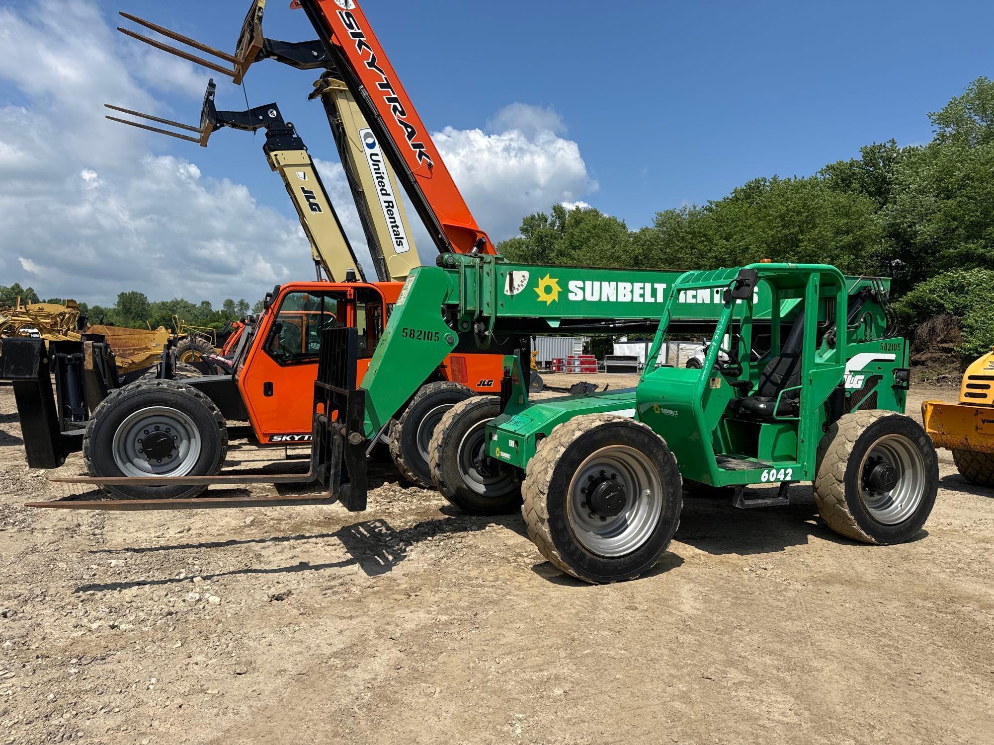 2015 SKYTRAK 6042 TELESCOPIC FORKLIFT 4x4, SN: 57640 powered by diesel engine, equipped with OROPS,