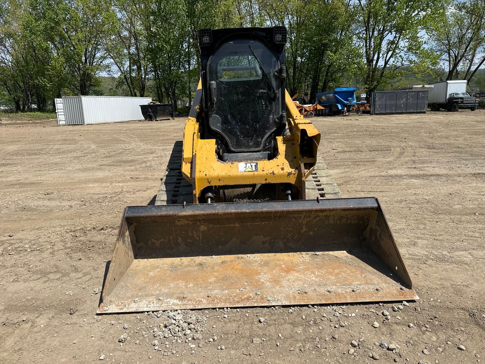 2016 CAT 299D2XHP RUBBER TRACKED SKID STEER SN:DX200299 powered by Cat diesel engine, equipped with