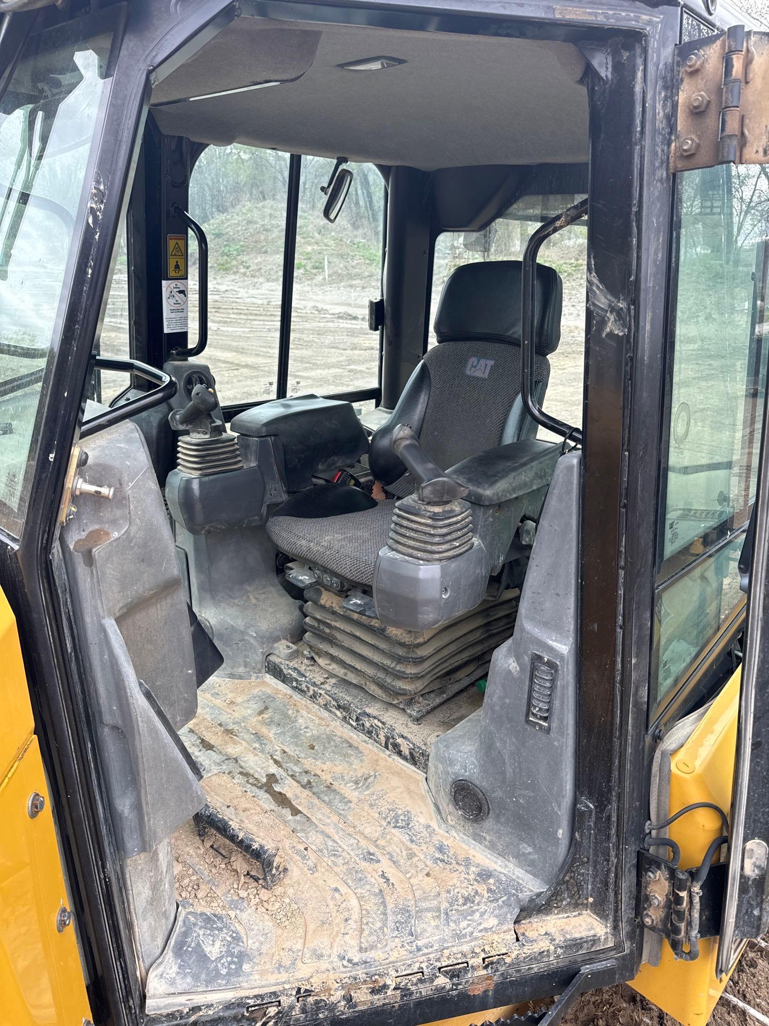 2018 CAT D6K2XL CRAWLER TRACTOR SN::MGM00318 powered by Cat diesel engine, equipped with EROPS, air,