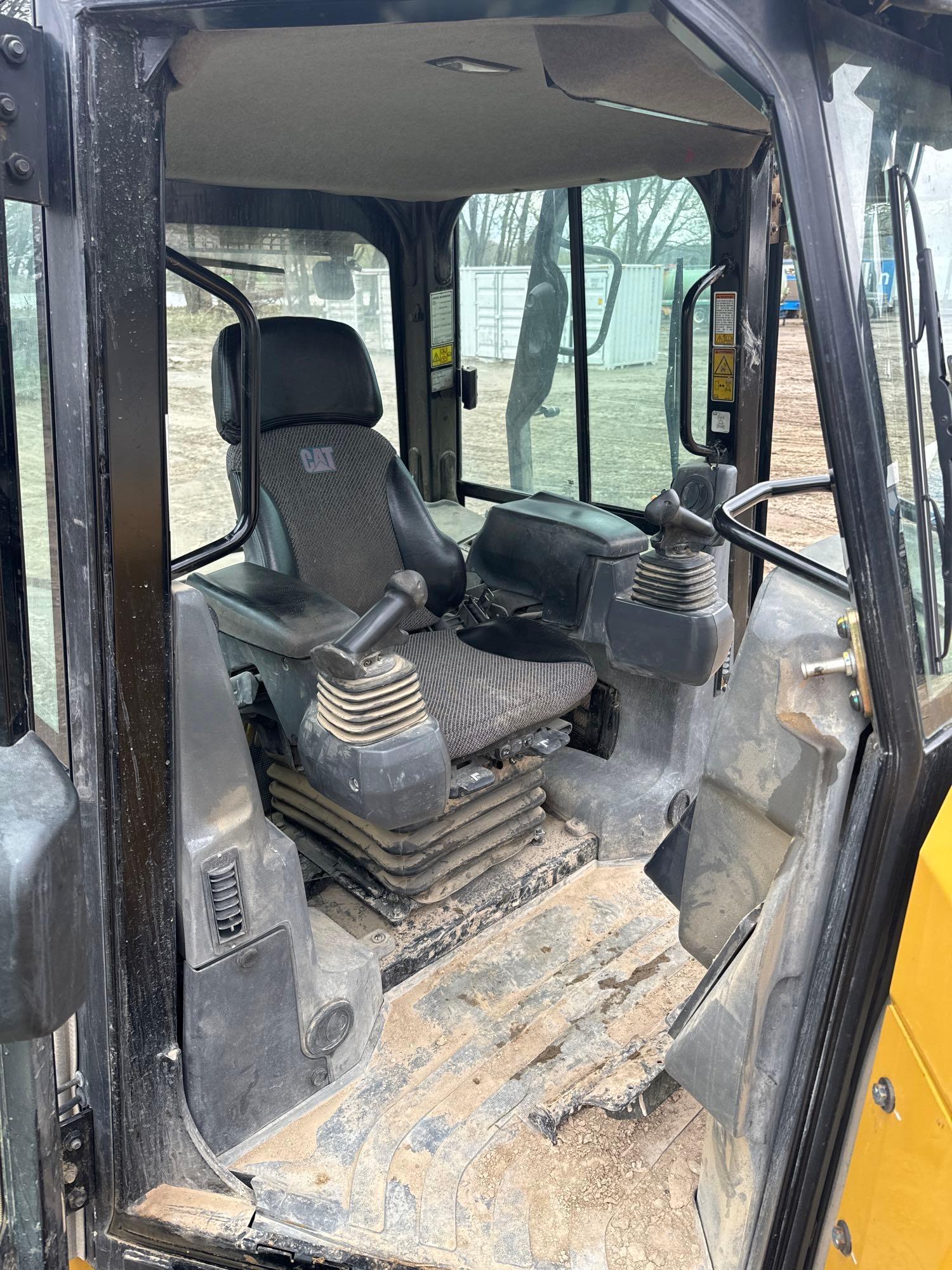 2018 CAT D6K2XL CRAWLER TRACTOR SN::MGM00318 powered by Cat diesel engine, equipped with EROPS, air,