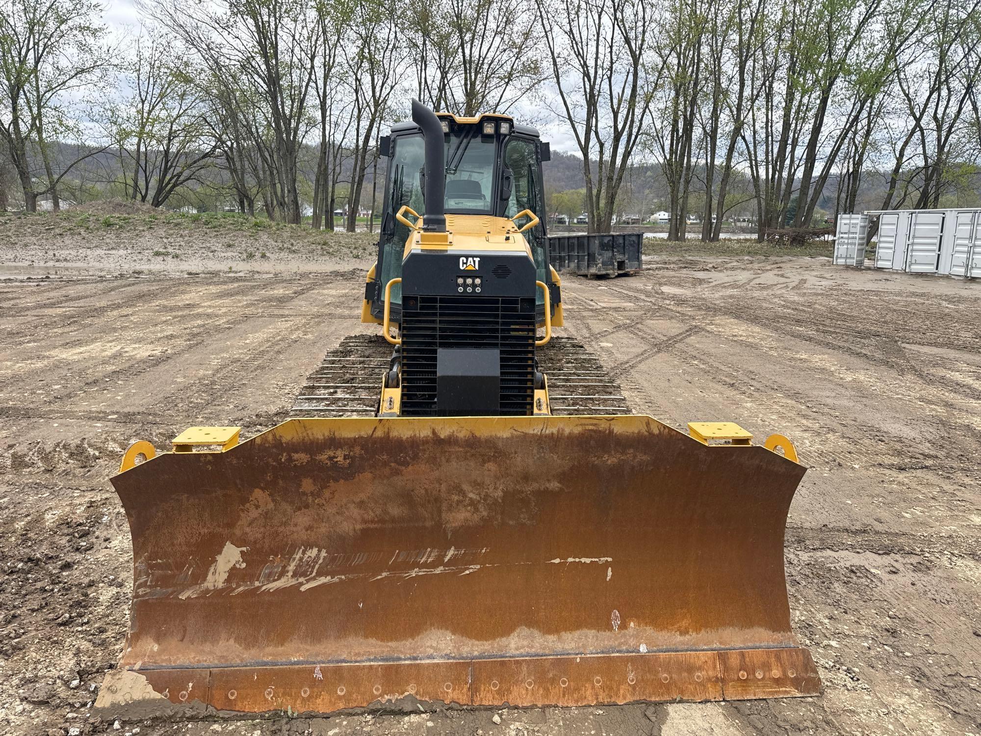 2018 CAT D6K2XL CRAWLER TRACTOR SN::MGM00318 powered by Cat diesel engine, equipped with EROPS, air,