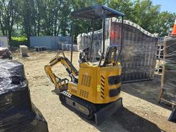 NEW AGT H15 HYDRAULIC EXCAVATOR SN-012139, powered by Briggs & Stratton gas engine, equipped with