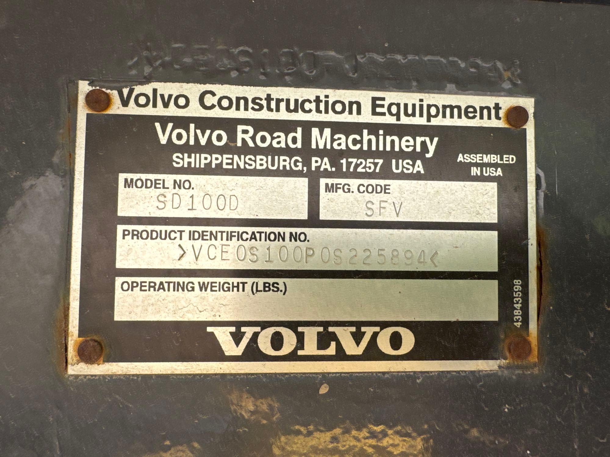 VOLVO SD100D VIBRATORY ROLLER SN:225894 powered by Cummins diesel engine, equipped with OROPS,