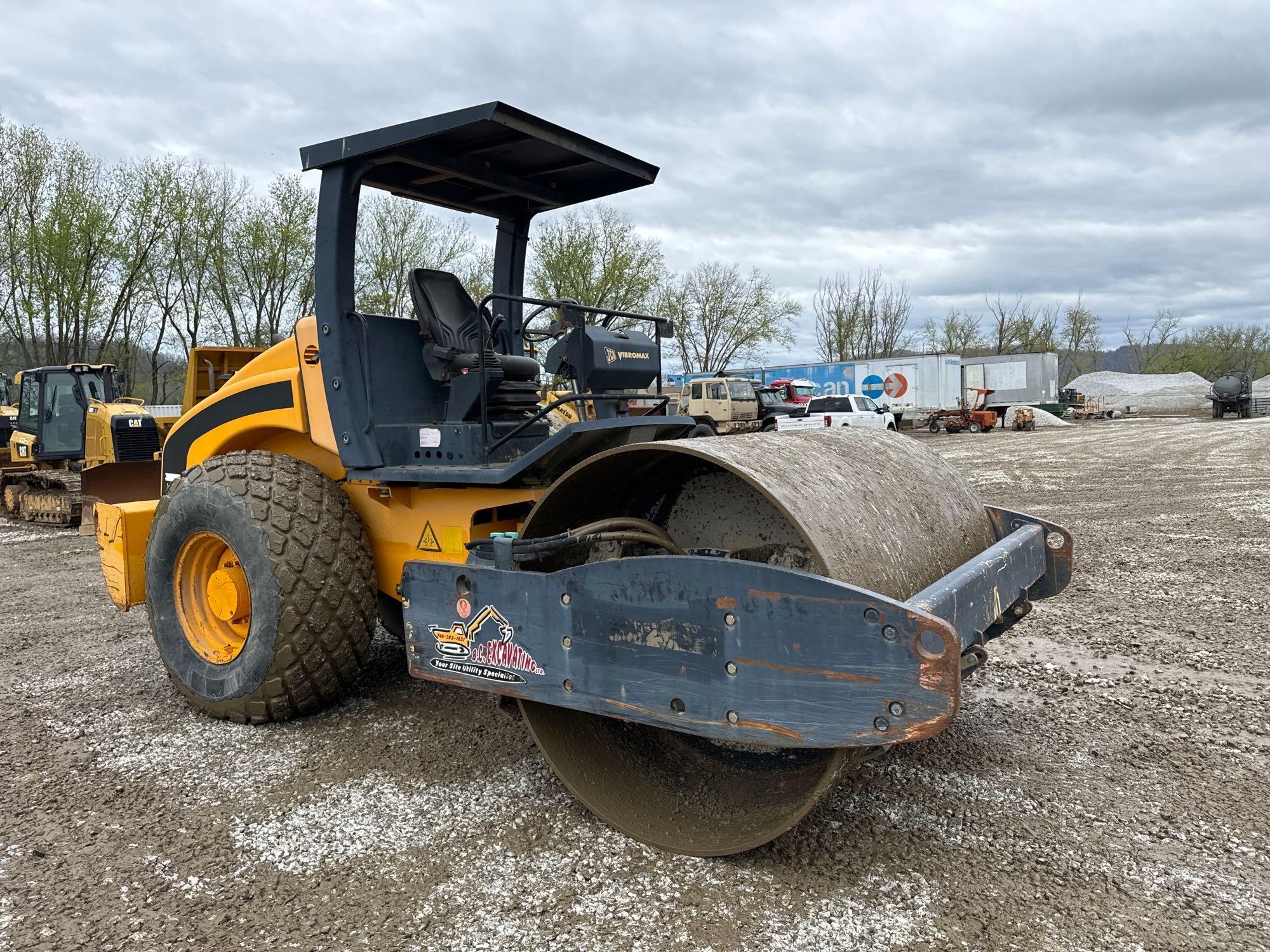 2008 JCB VIBROMAX VM115D VIBRATORY ROLLER SN-800618, powered by JCB diesel engine, equipped with