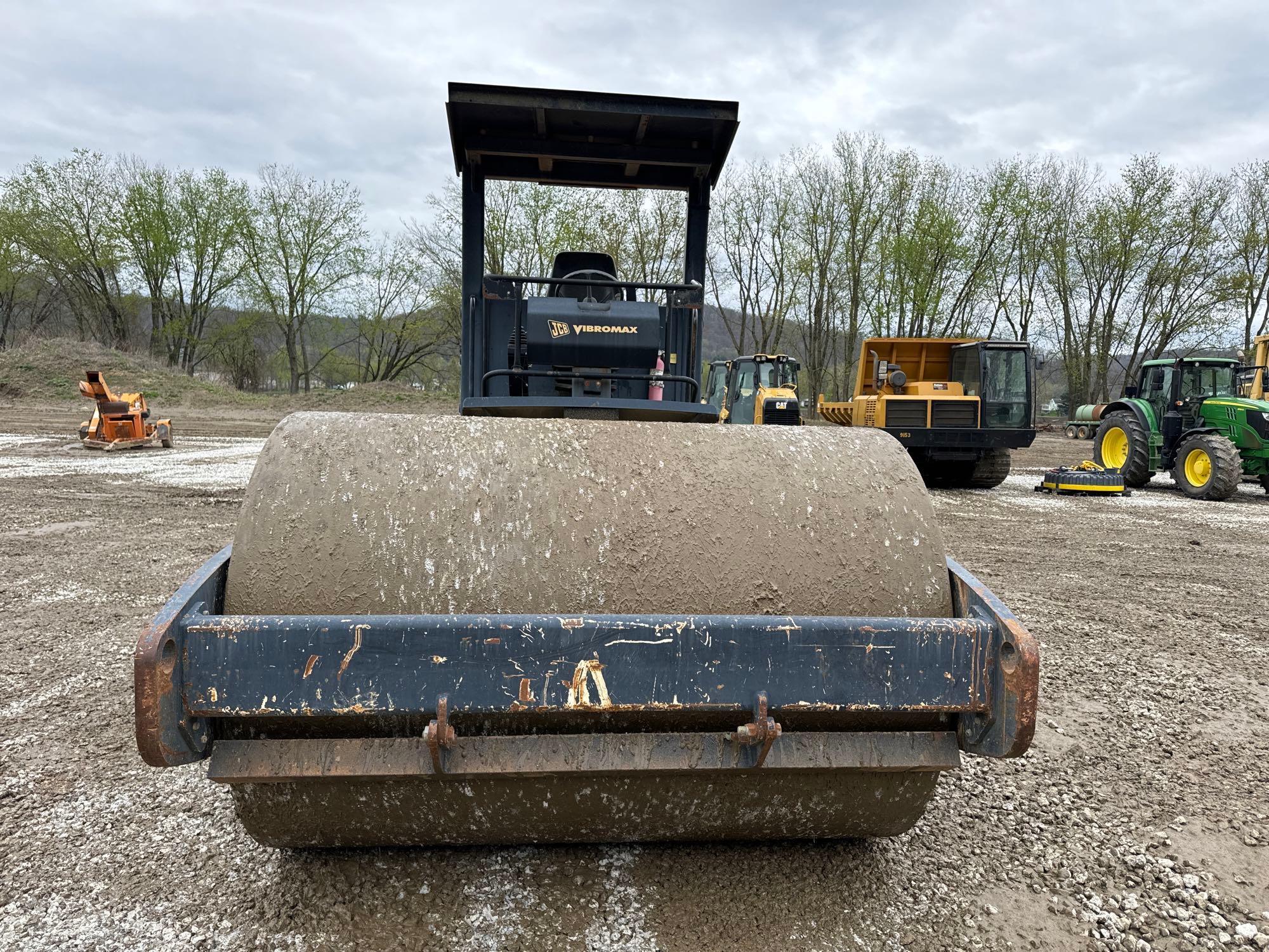 2008 JCB VIBROMAX VM115D VIBRATORY ROLLER SN-800618, powered by JCB diesel engine, equipped with