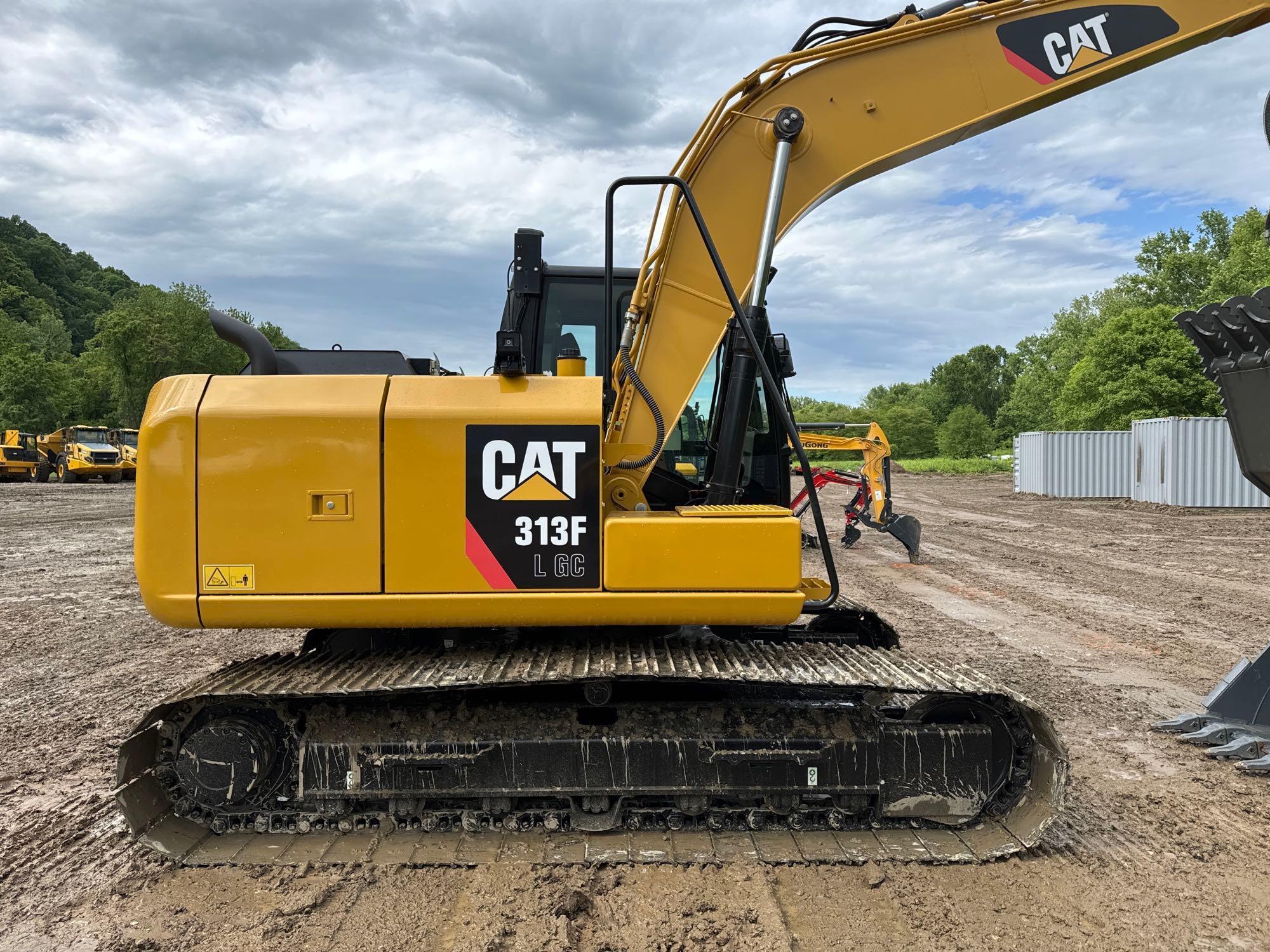 2020 CAT 313FLGC HYDRAULIC EXCAVATOR SN:GJD10368 powered by Cat diesel engine, equipped with Cab,