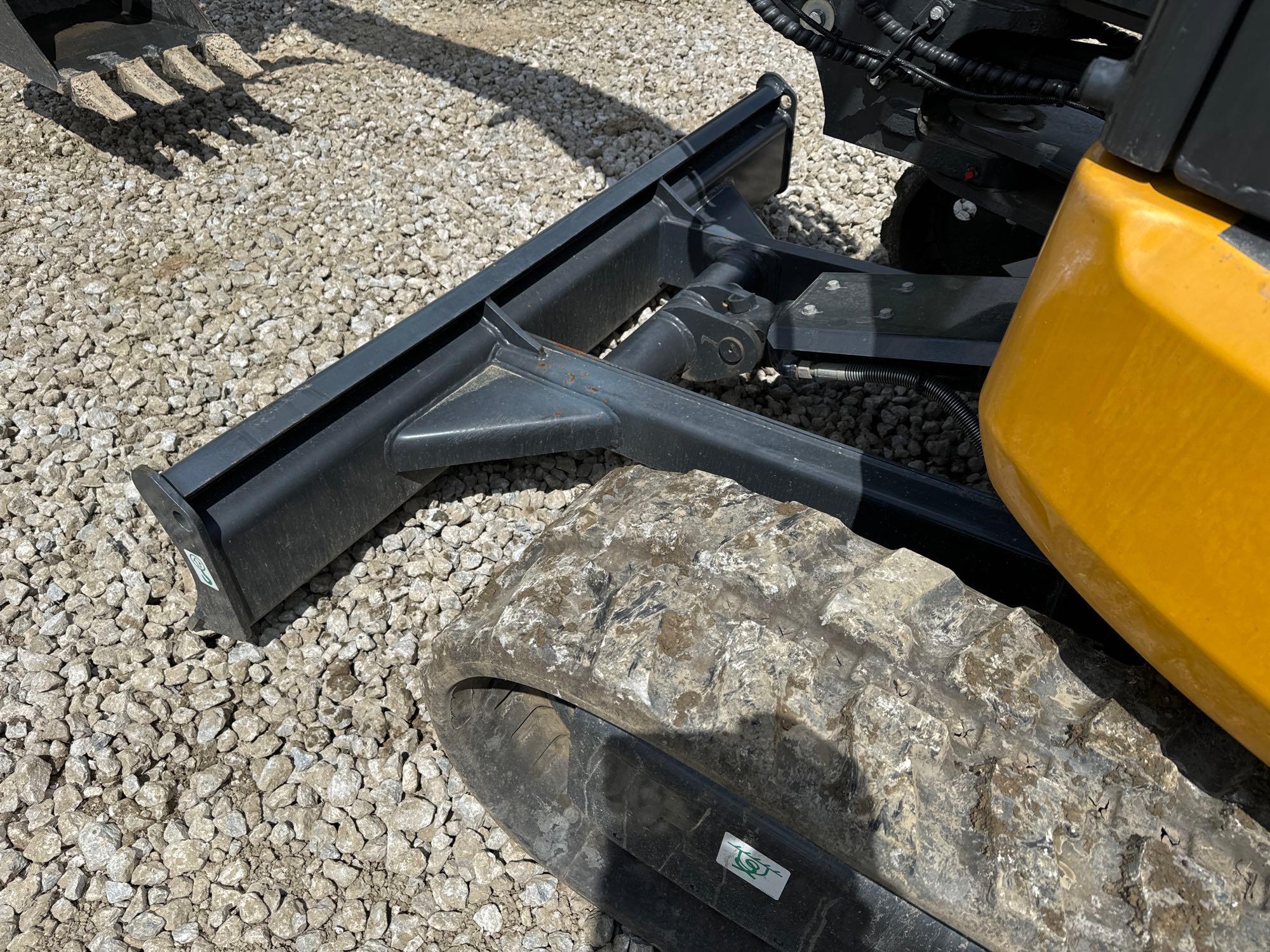 NEW UNUSED LIUGONG 9035E HYDRAULIC EXCAVATOR SN-129366, powered by Yanmar diesel engine, 25hp,