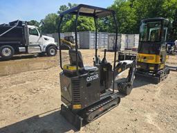 NEW AGT QS12R HYDRAULIC EXCAVATOR SN-017850, powered by Briggs & Stratton gas engine, equipped with