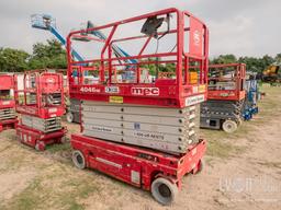 2017 MEC 4046SE SCISSOR LIFT SN:16700180 electric powered, equipped with 40ft. Platform height,