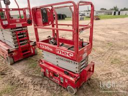 2017 MEC 1330SE SCISSOR LIFT SN:16300990 electric powered, equipped with 13ft. Platform height,