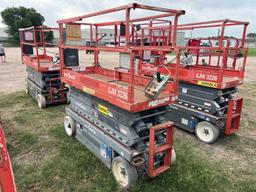 2015 SKYJACK SJIII3226 SCISSOR LIFT SN:27026478 electric powered, equipped with 26ft. Platform