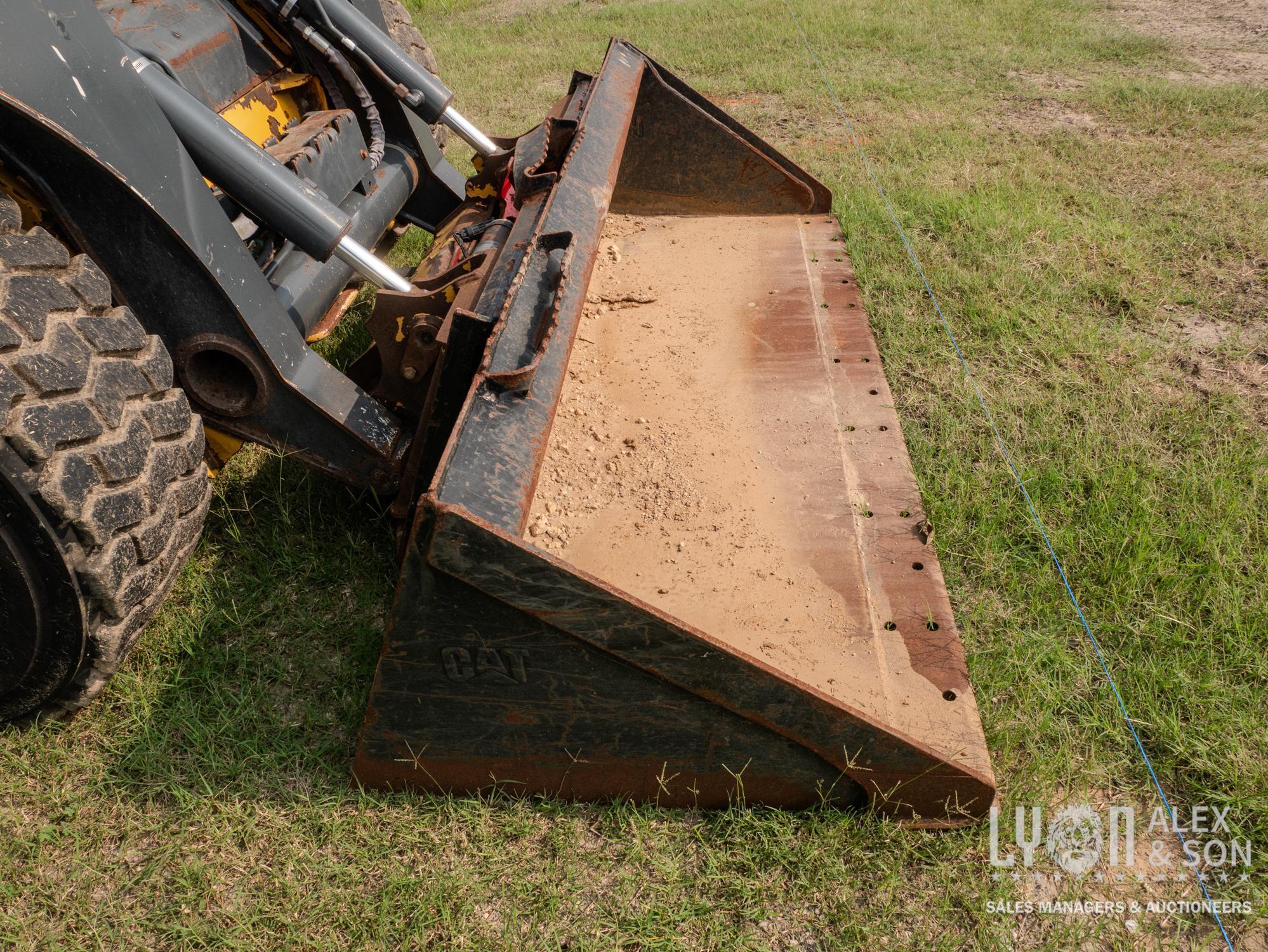 2021 JOHN DEERE 324G SKID STEER SN:397827 powered by John Deere diesel engine, equipped with