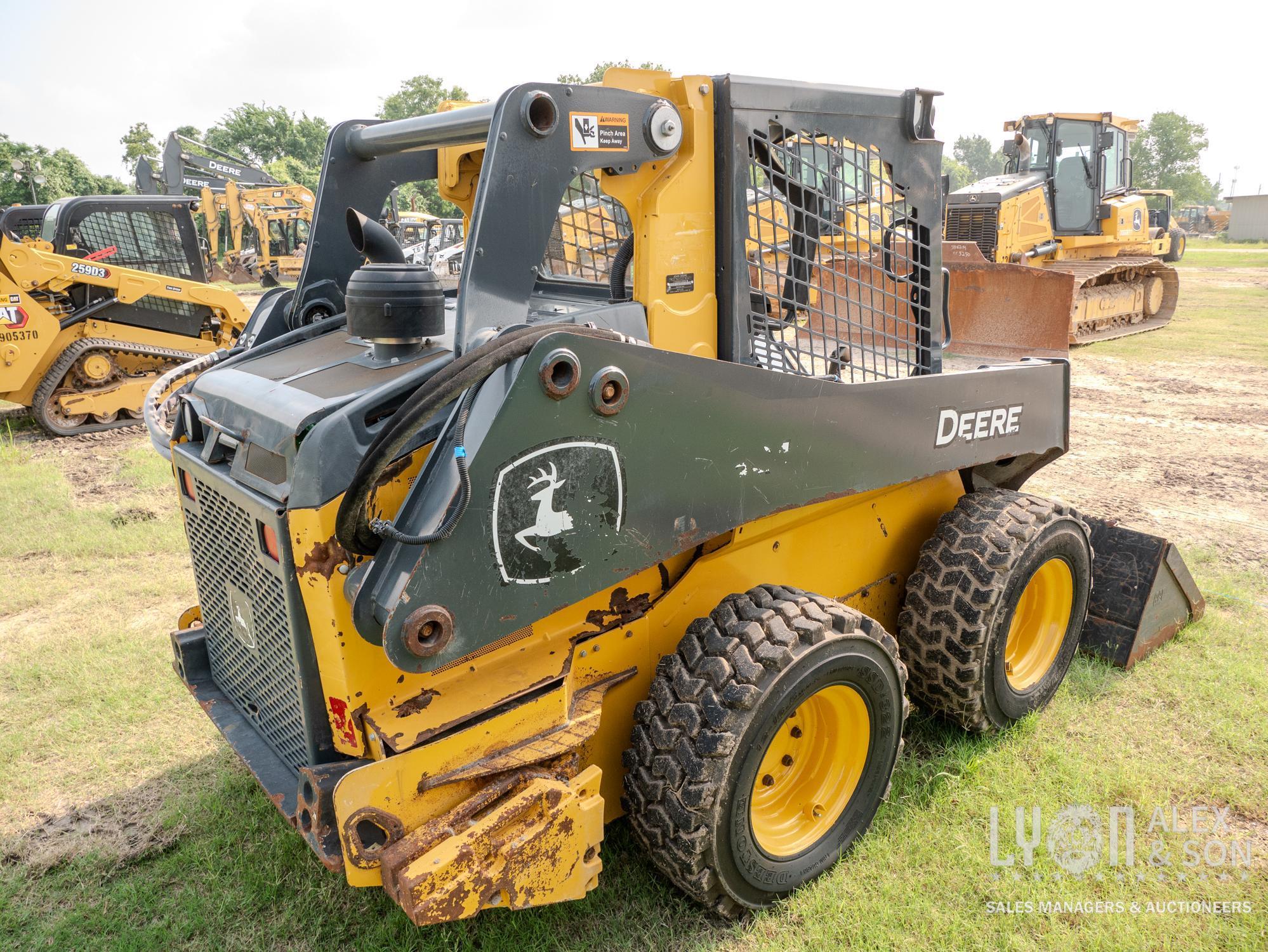 2021 JOHN DEERE 324G SKID STEER SN:397827 powered by John Deere diesel engine, equipped with