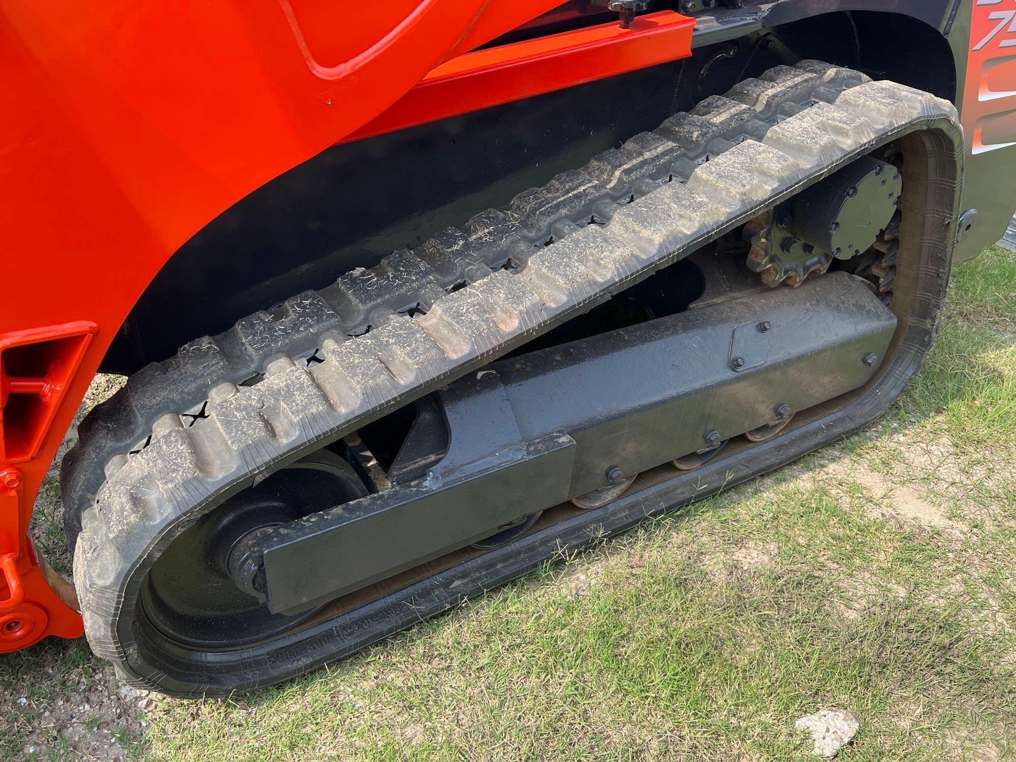 2021 KUBOTA SV75 RUBBER TRACKED SKID STEER SN:43580 powered by Kubota diesel engine, equipped with