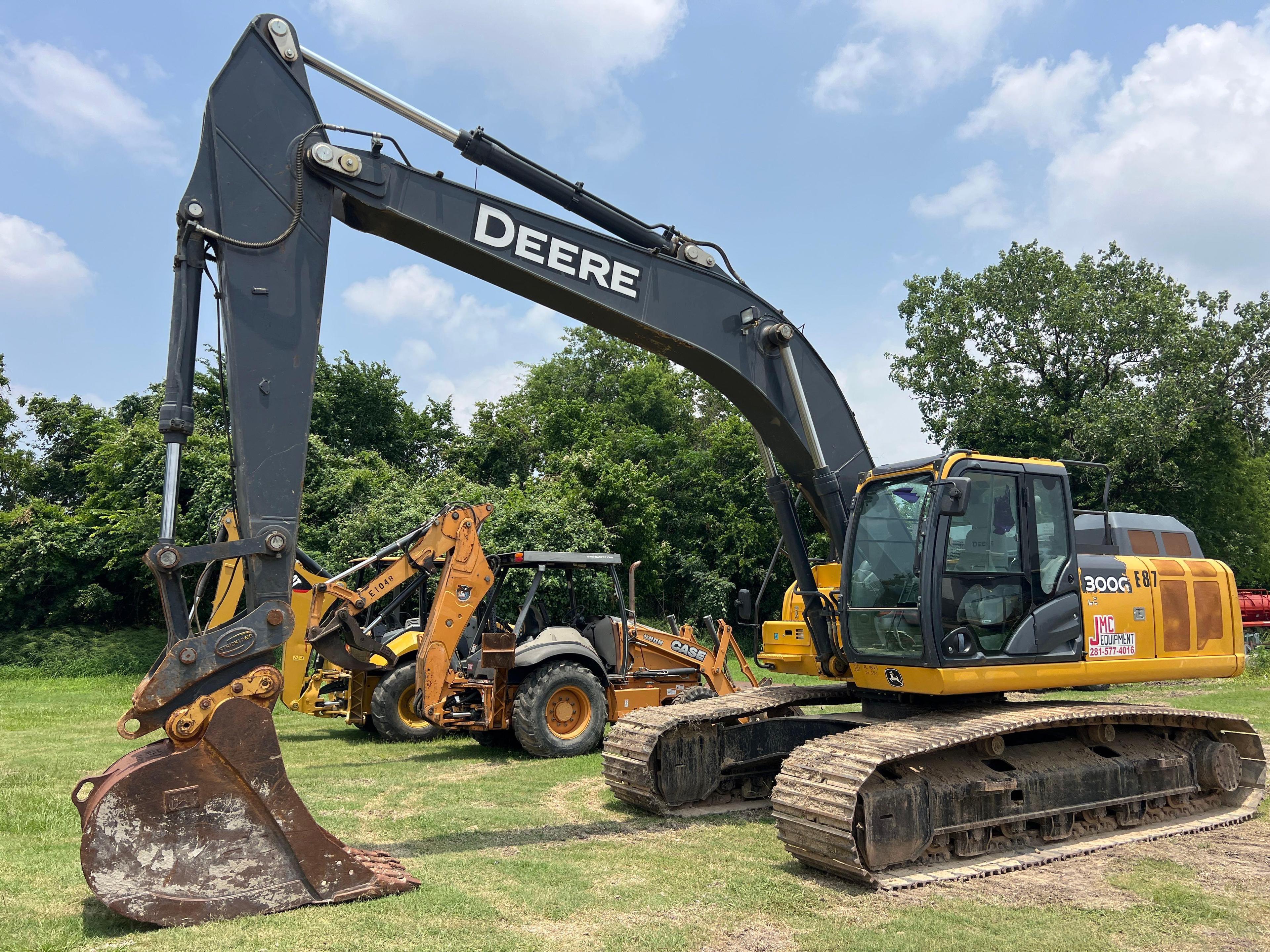 2021 JOHN DEERE 300G HYDRAULIC EXCAVATOR SN:1FF300GXCMF731823 powered by John Deere diesel engine,