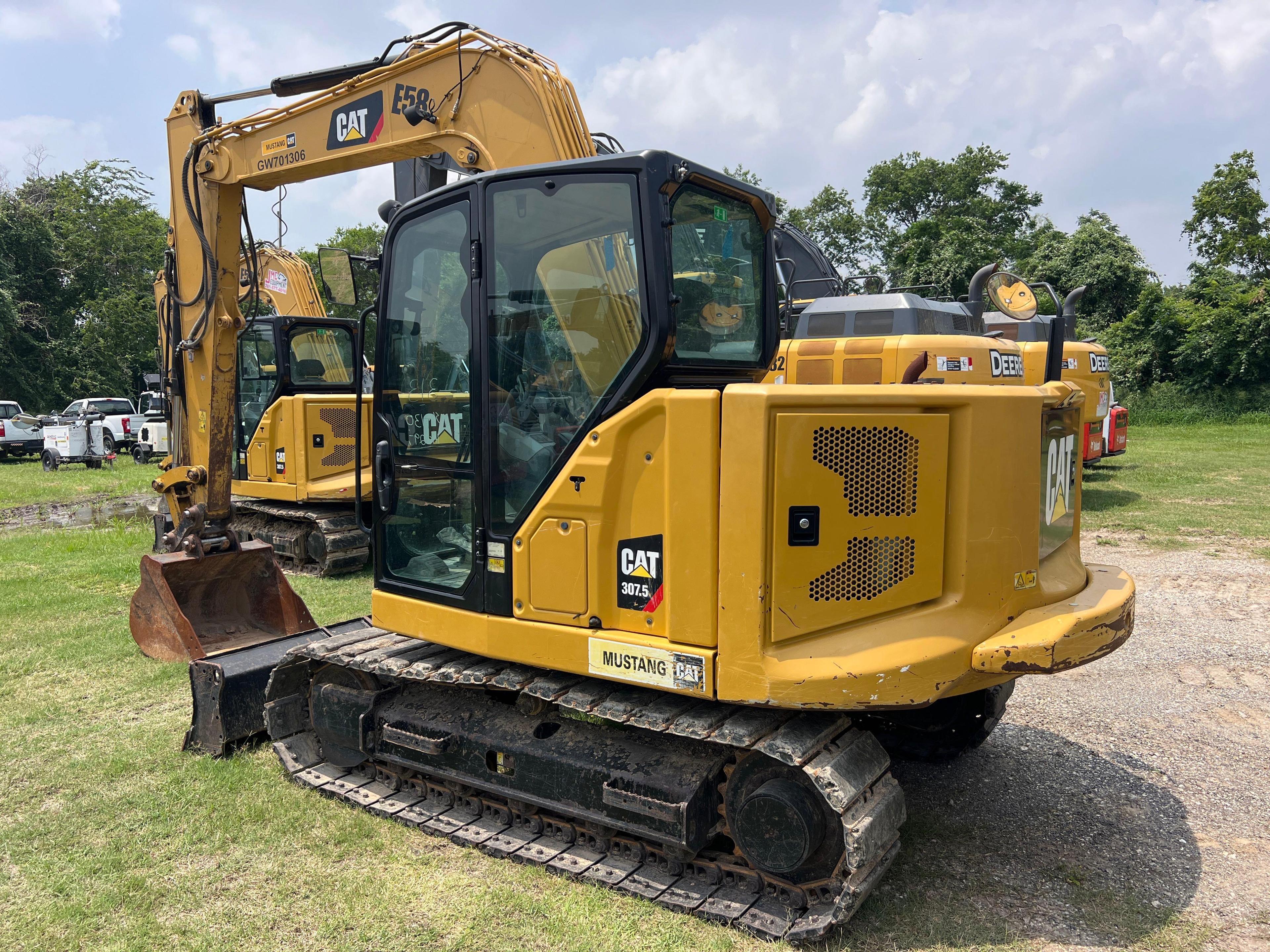 2019 CAT 307.5 HYDRAULIC EXCAVATOR SN:GW701306 powered by Cat diesel engine, equipped with Cab, air,