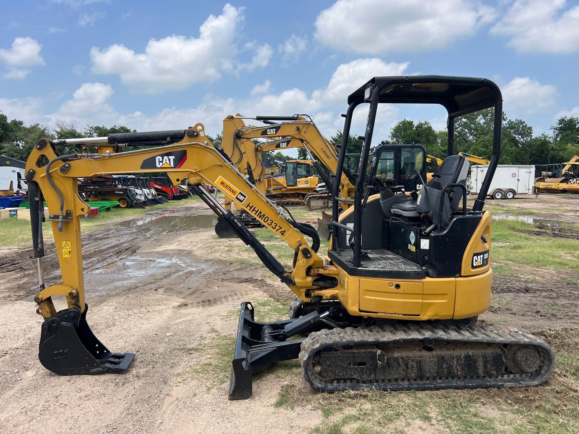 2018 CAT 303E HYDRAULIC EXCAVATOR SN:HHM03374 powered by Cat diesel engine, equipped with OROPS,