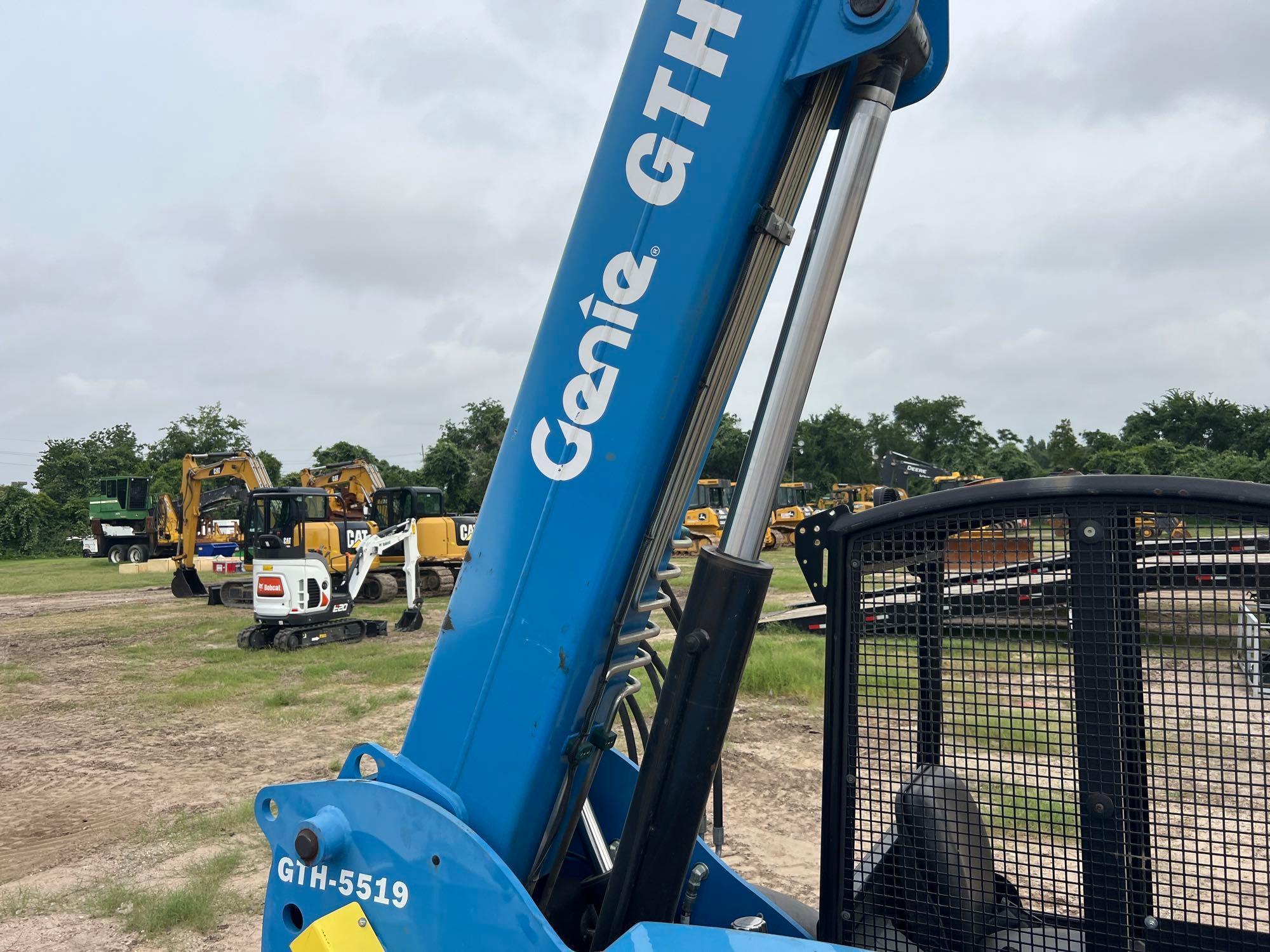 2019 GENIE GTH5519 TELESCOPIC FORKLIFT SN:9185 4x4, powered by diesel engine, equipped with OROPS,