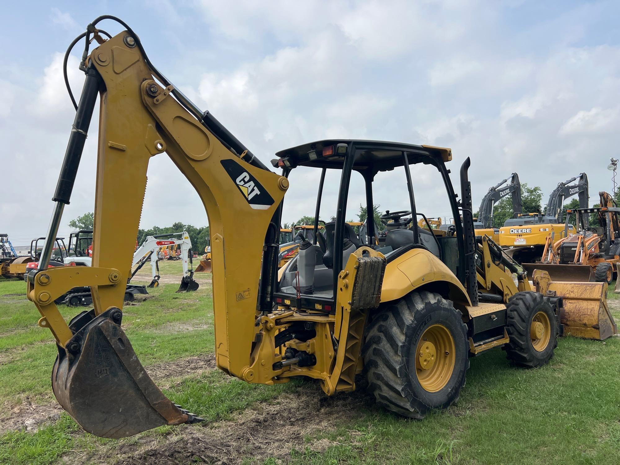 2013 CAT 420F2IT TRACTOR LOADER BACKHOE SN:JWJ01736 4x4, powered by Cat diesel engine, equipped with