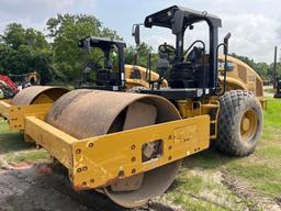 2015 CAT CS54B VIBRATORY ROLLER SN:ECS500114 powered by Cat diesel engine, equipped with OROPS,