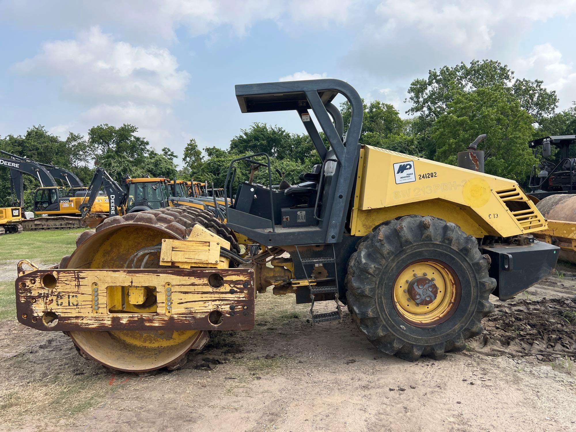 BOMAG BW213PDH-3 VIBRATORY ROLLER SN:241202 powered by diesel engine, equipped with OROPS, 84in.