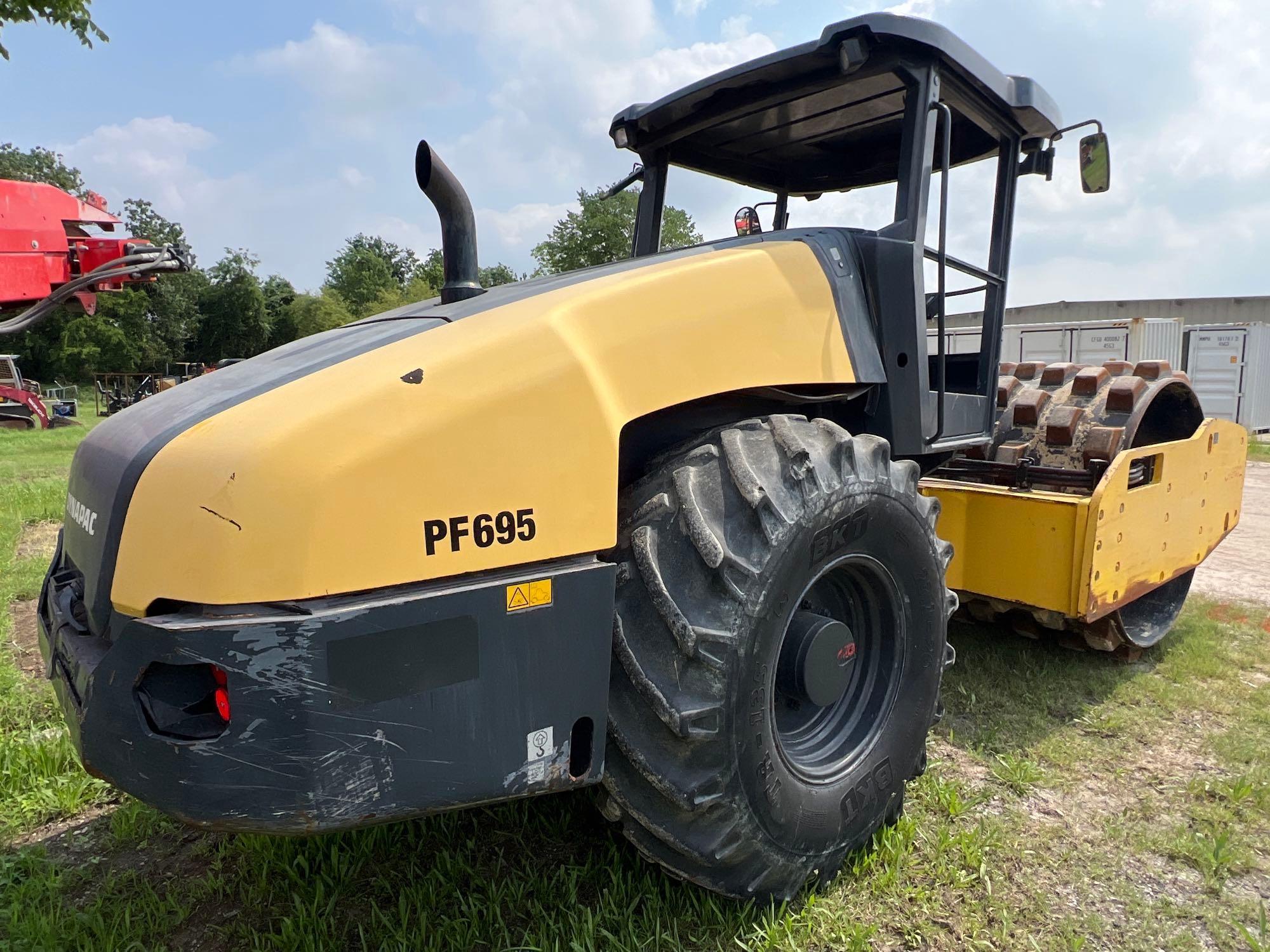 2014 DYNAPAC CA2500PD VIBRATORY ROLLER SN:13837 powered by Cummins diesel engine, equipped with