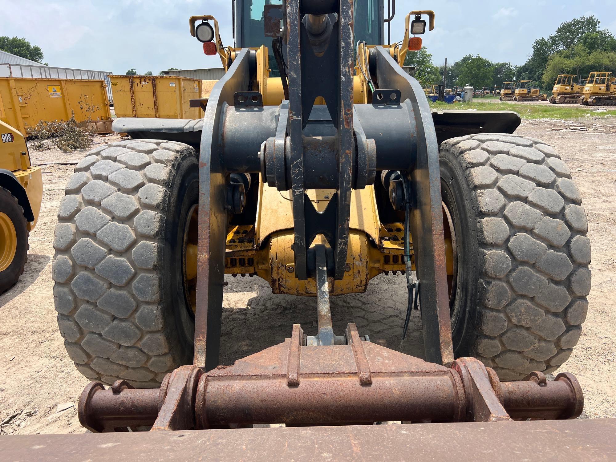 2010 JOHN DEERE 644K RUBBER TIRED LOADER SN:ZPA0629136 powered by John Deere diesel engine, equipped