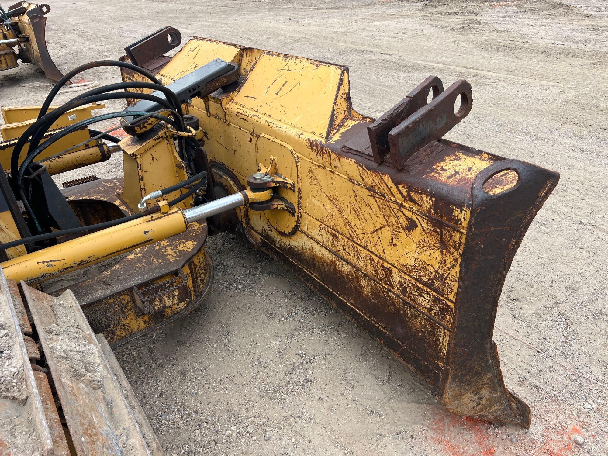 JOHN DEERE 700HLGP CRAWLER TRACTOR SN:X929020 powered by John Deere diesel engine, equipped with