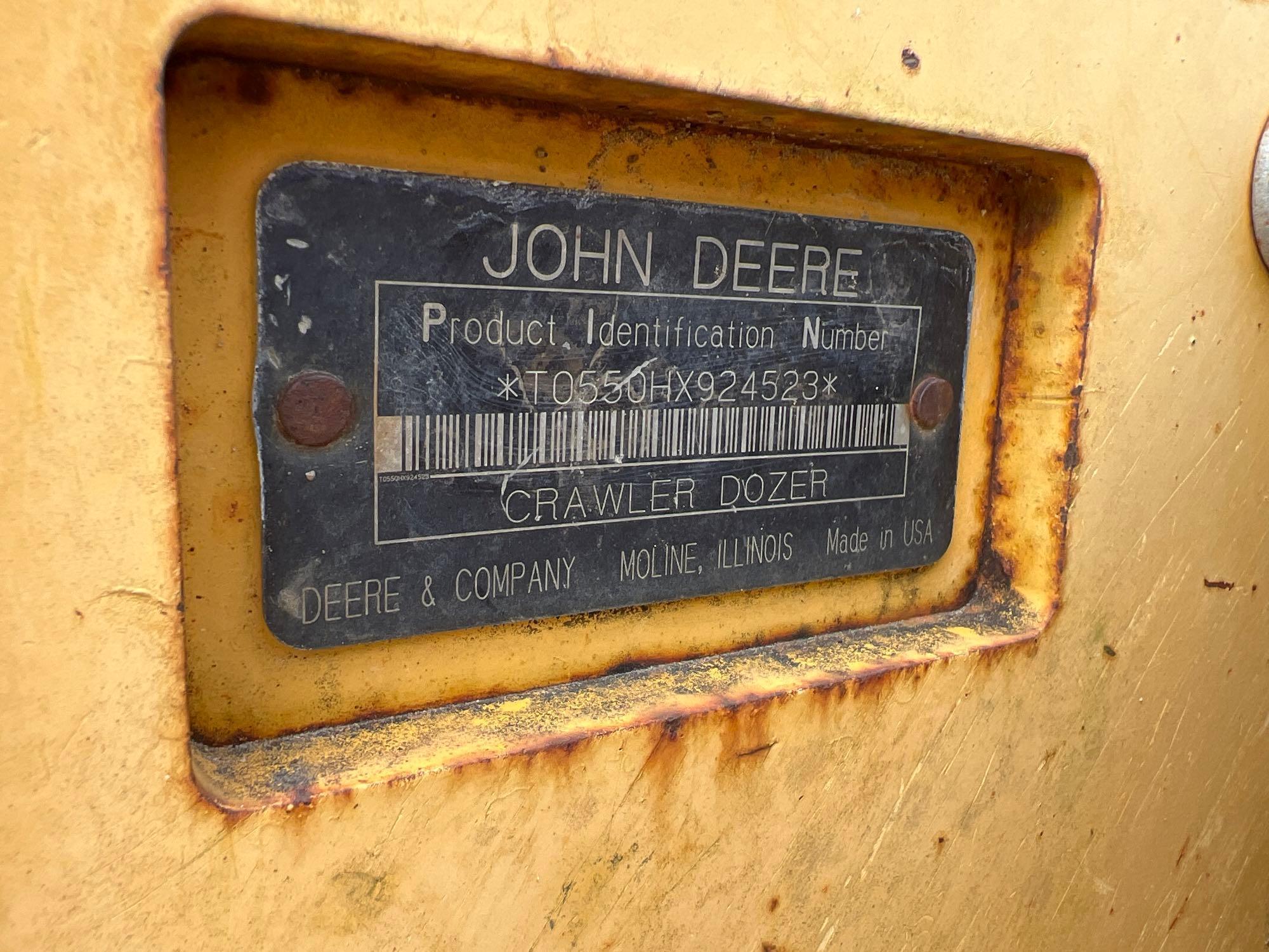JOHN DEERE 550HLT CRAWLER TRACTOR SN:X924523 powered by John Deere diesel engine, equipped with
