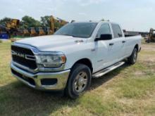 2020 DODGE RAM 2500 HEAVY DUTY PICK UP TRUCK VN:680620...powered by 6.4 Hemi gas engine, equipped wi