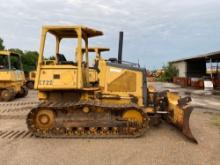 JOHN DEERE 550HLT CRAWLER TRACTOR SN:X926889 powered by John Deere diesel engine, equipped with