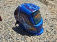 NEW AUTO DARKENING WELDING HELMET NEW SUPPORT EQUIPMENT