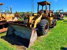 KAWASAKI 65 RUBBER TIRED LOADER SN:65J15068 powered by Isuzu diesel engine, equipped with OROPS,