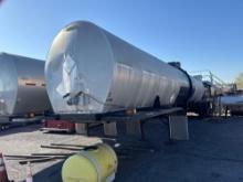 1988 FRUEHAUF TANKER TRAILER VN:1H4T04327JK051405 equipped with 7,000 gallon capacity, 68,000lb