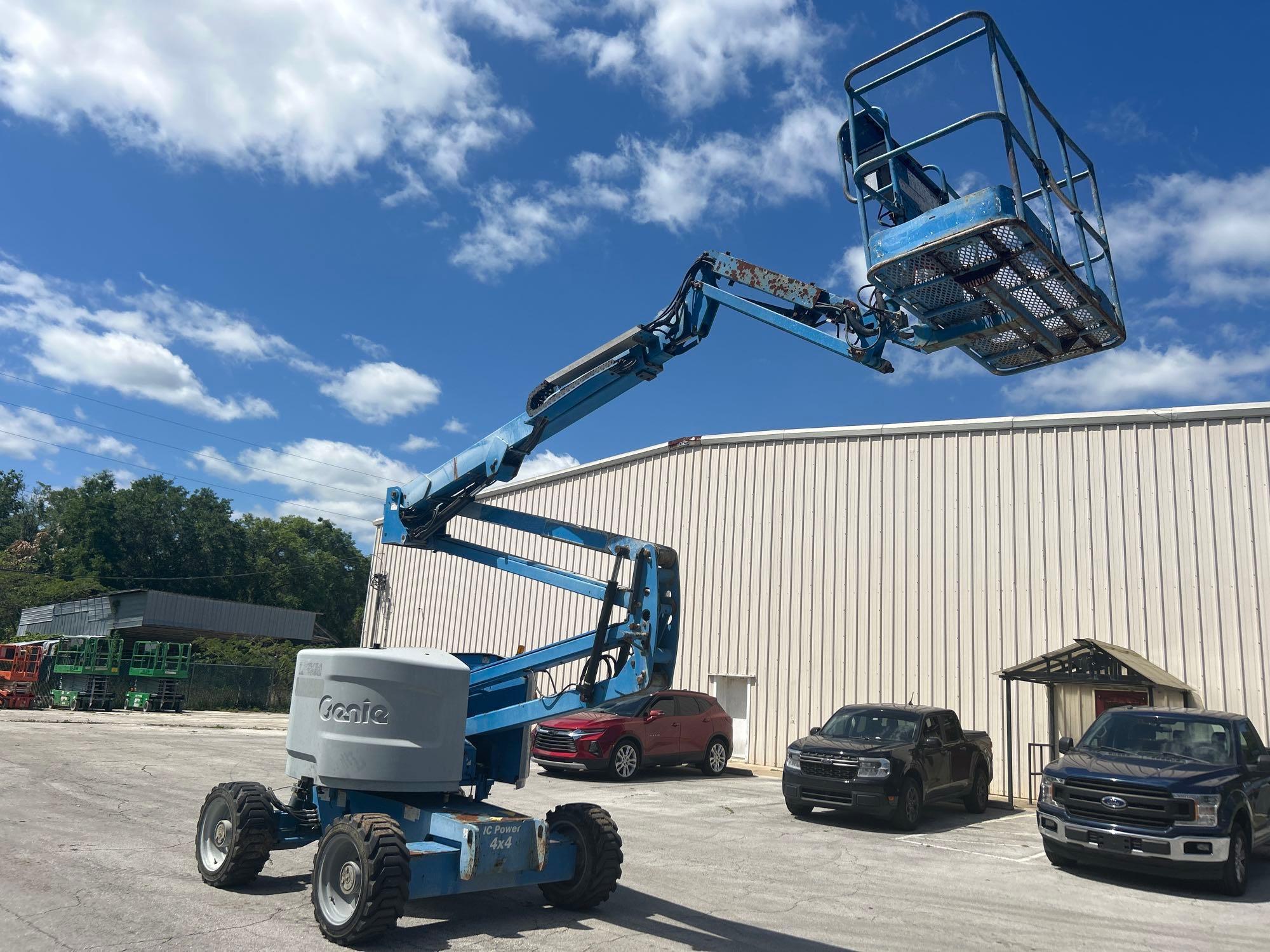GENIE Z-45/25J RT BOOM LIFT SN:Z452513A-47247 4x4, powered by diesel engine, equipped with 45ft.