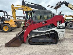 2020TAKEUCHITL10V2-CR RUBBER TRACKED SKID STEER SN:410003568 powered by diesel engine, equipped