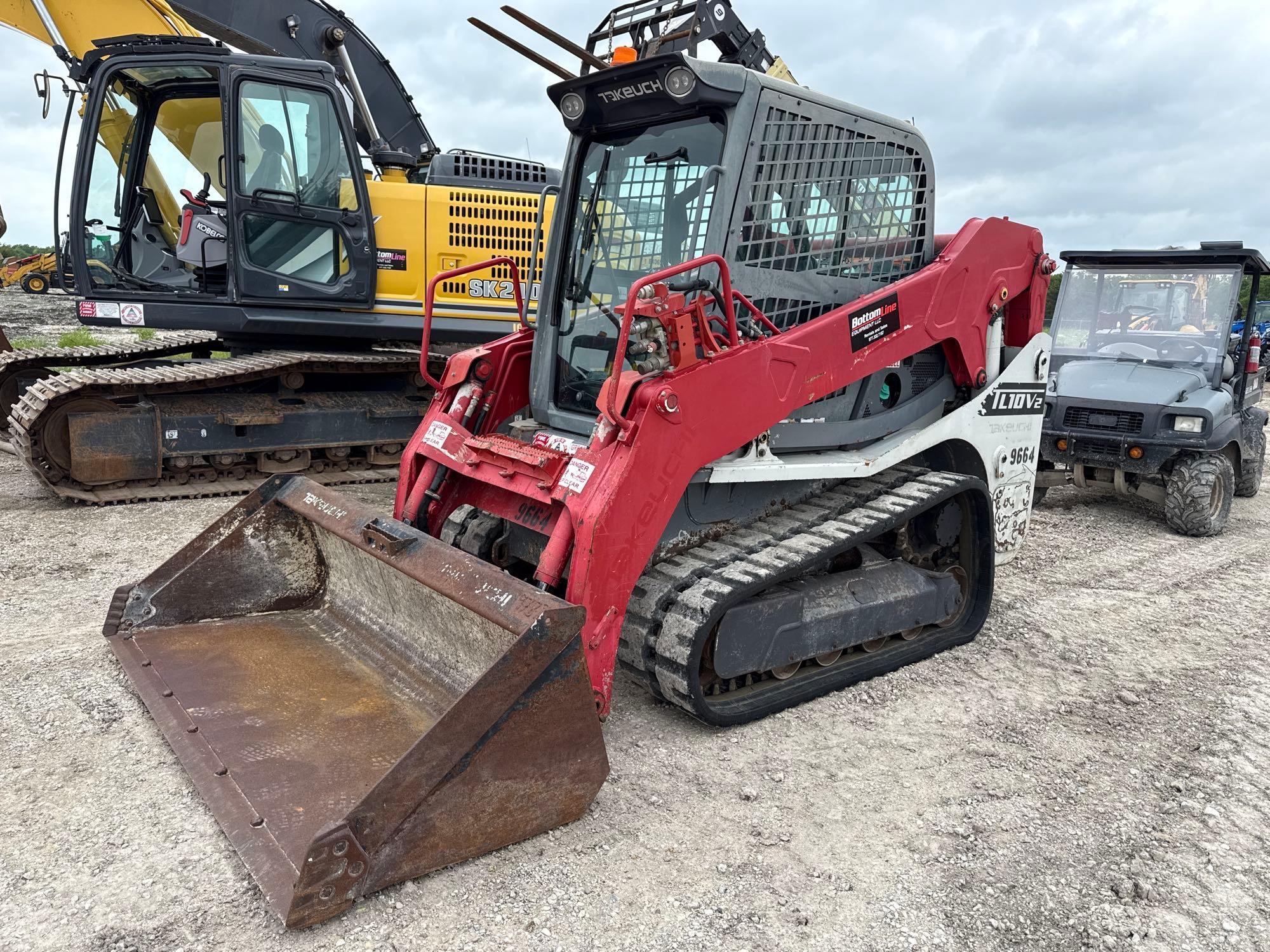 2020TAKEUCHITL10V2-CR RUBBER TRACKED SKID STEER SN:410003568 powered by diesel engine, equipped