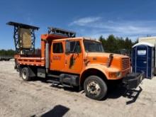 2000 INTERNATIONAL 4700 DUMP TRUCK VN:1HTSCAAL5YH251742 powered by DT466 7.6L diesel engine,