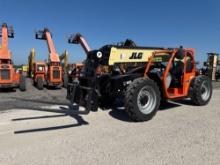 NEW UNUSED JLG 742 TELESCOPIC FORKLIFT SN:4215 4x4 powered by diesel engine, equipped with OROPS,