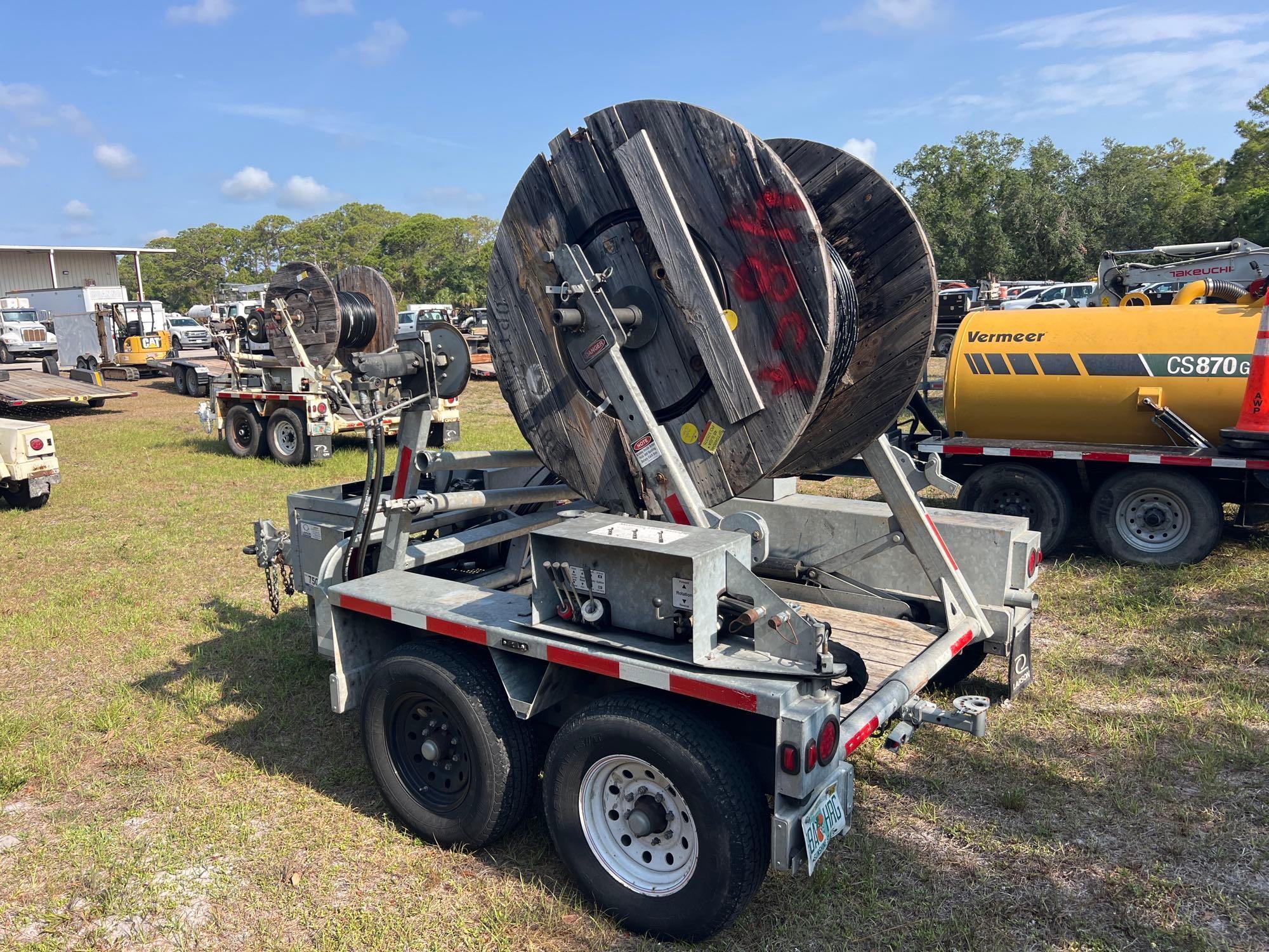 2021 LARSON WINDING TRAILER VN: 1L9LPUT29MH280533 equipped with Honda GX630 gas engine, hydraulic