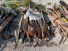 PALLET OF LANDSCAPE TOOLS INCLUDING SHOVELS, BROOMS, RAKES, ETC.
